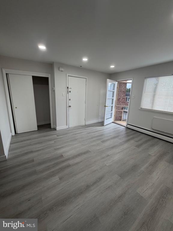 Building Photo - 6020 N Warnock St