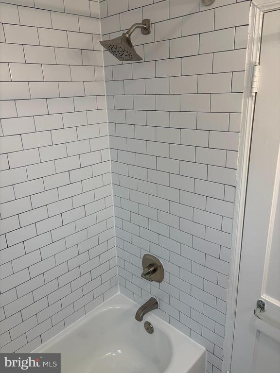 Building Photo - 603 Quackenbos St NW