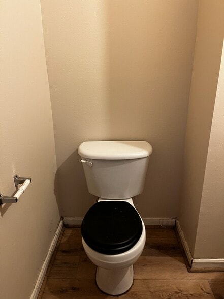 half bathroom downstairs - 11811 Chetman Dr