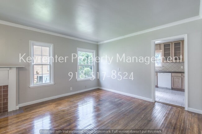 Building Photo - 2 Bed | 1 Bath in Tulsa!