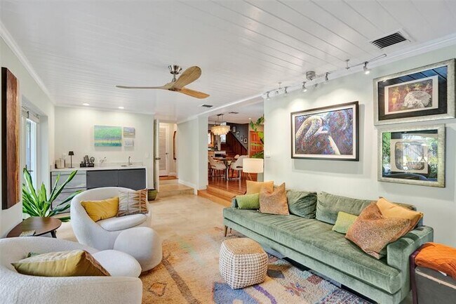 Building Photo - 1935 Harbour Inlet Dr