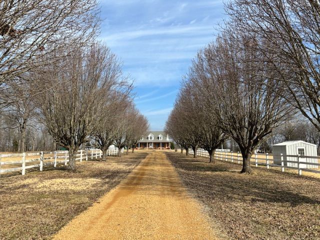 Building Photo - 156 Campground Rd