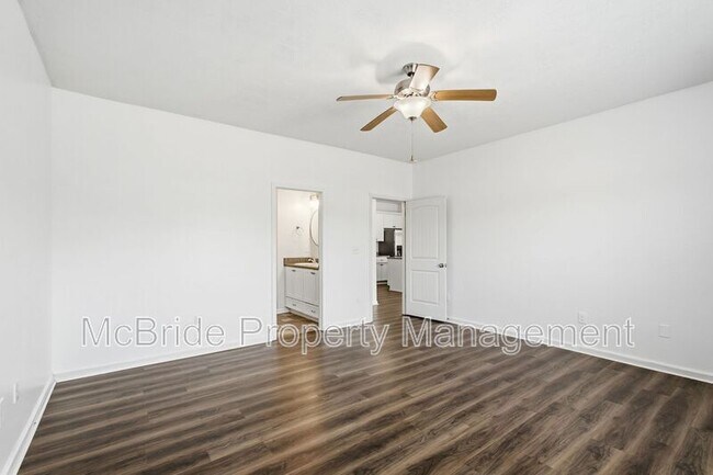 Building Photo - 6013 Settlement Ct