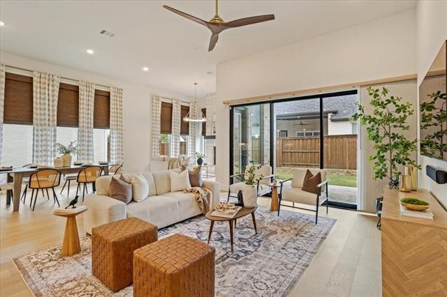 Building Photo - 4800 Muleshoe Ln