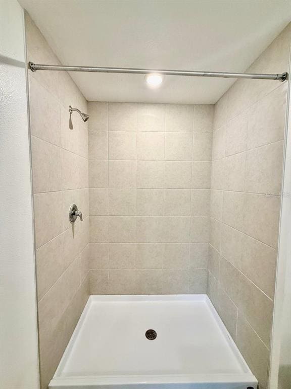 Building Photo - 10409 GOLDEN SANDS Ave