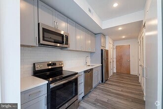 Building Photo - 1245 Ridge Ave