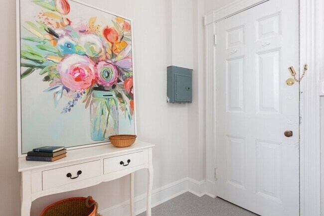 Building Photo - 16 Chauncy St