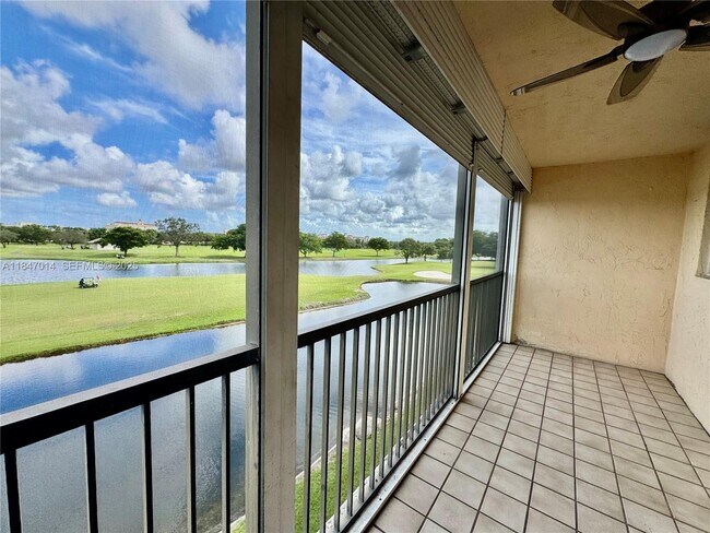 Building Photo - 3100 W Rolling Hills Cir