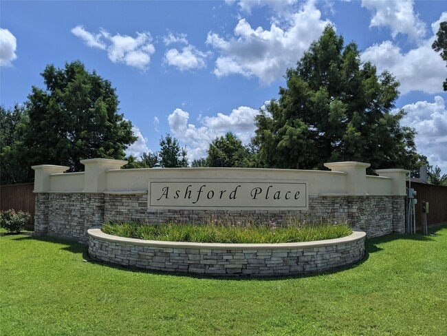 Building Photo - 19031 Telford Way