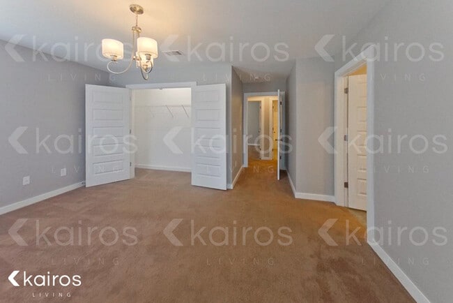 Building Photo - 11353 Crimson Ridge Rd