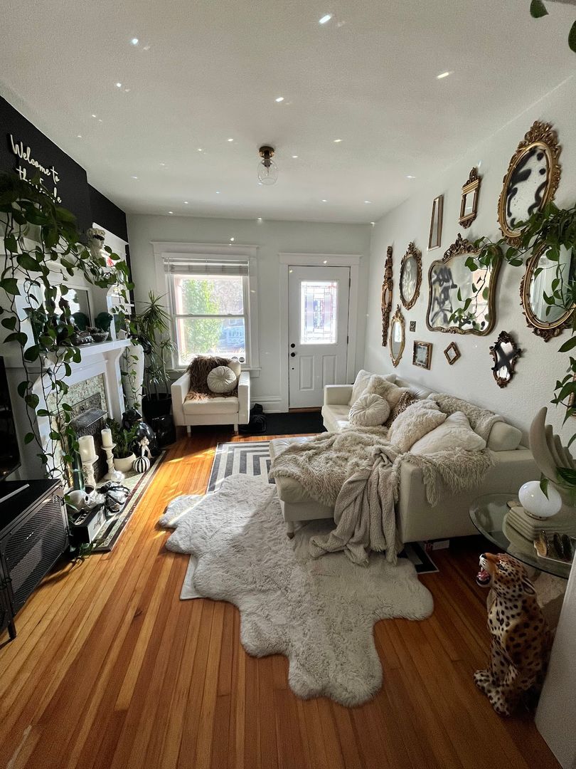 Building Photo - 2841 W 28th Ave