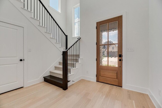 Building Photo - 1501 Pintail Pl