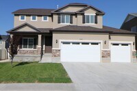 Building Photo - Large 5 Bed 3.5 Bath Home in Lehi Utah!