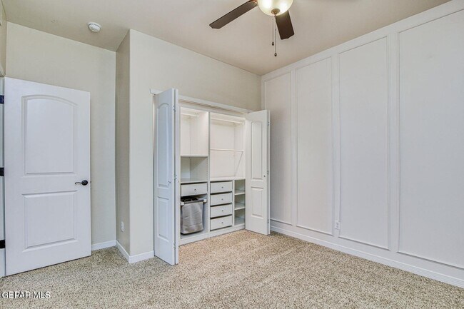 Building Photo - 12133 Chapel Hill Rd