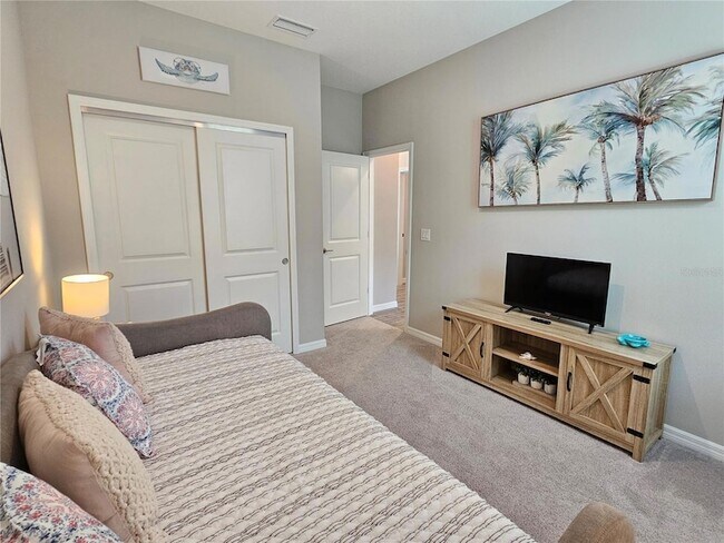 Building Photo - 15285 Shady Palms Ln