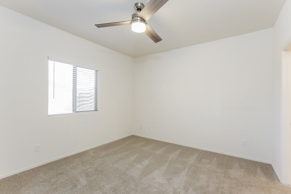 Building Photo - 4086 W Winston Dr