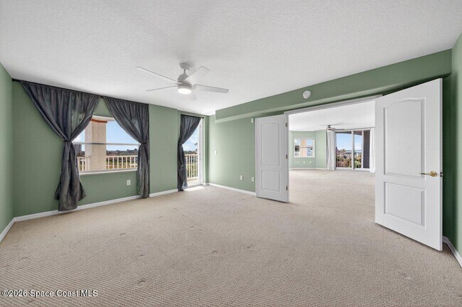 Building Photo - 8903 Laguna Ln