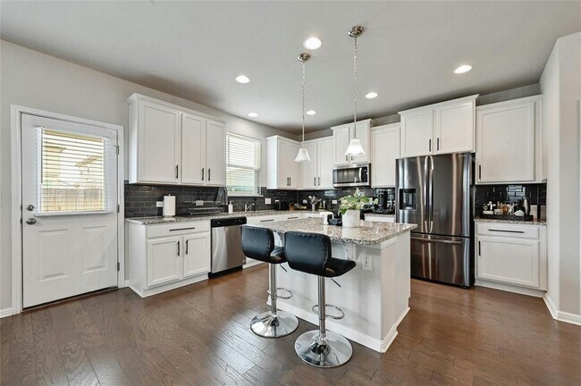 Building Photo - 6401 Arbor Crest Ln