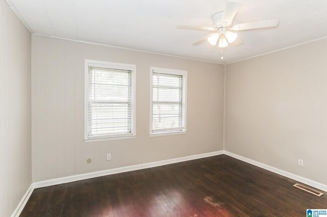 Building Photo - 2121 Mississippi Ave