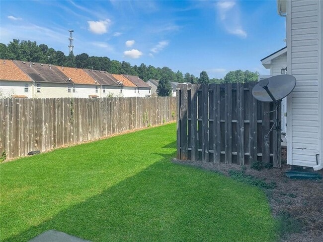 Building Photo - 3033 Kentmere Dr