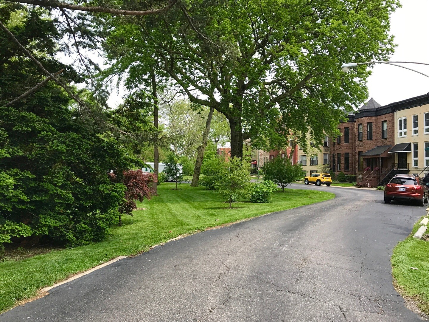 Building Photo - 623 E Groveland Park