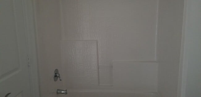 Building Photo - 4316 Hillingdon Bnd