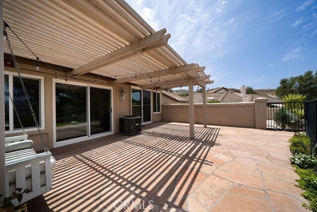 Building Photo - 27335 Paseo Laguna