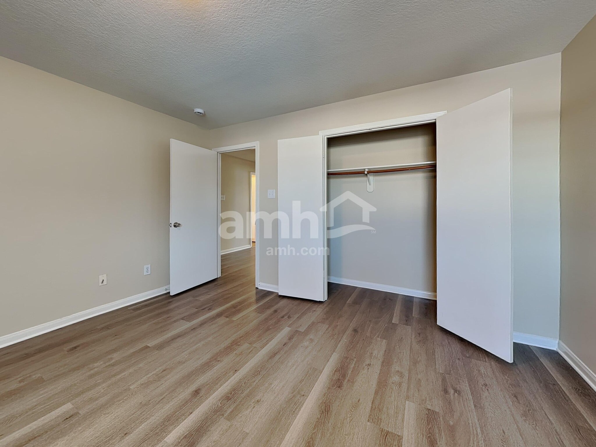 Building Photo - 11814 E Galwan Cir