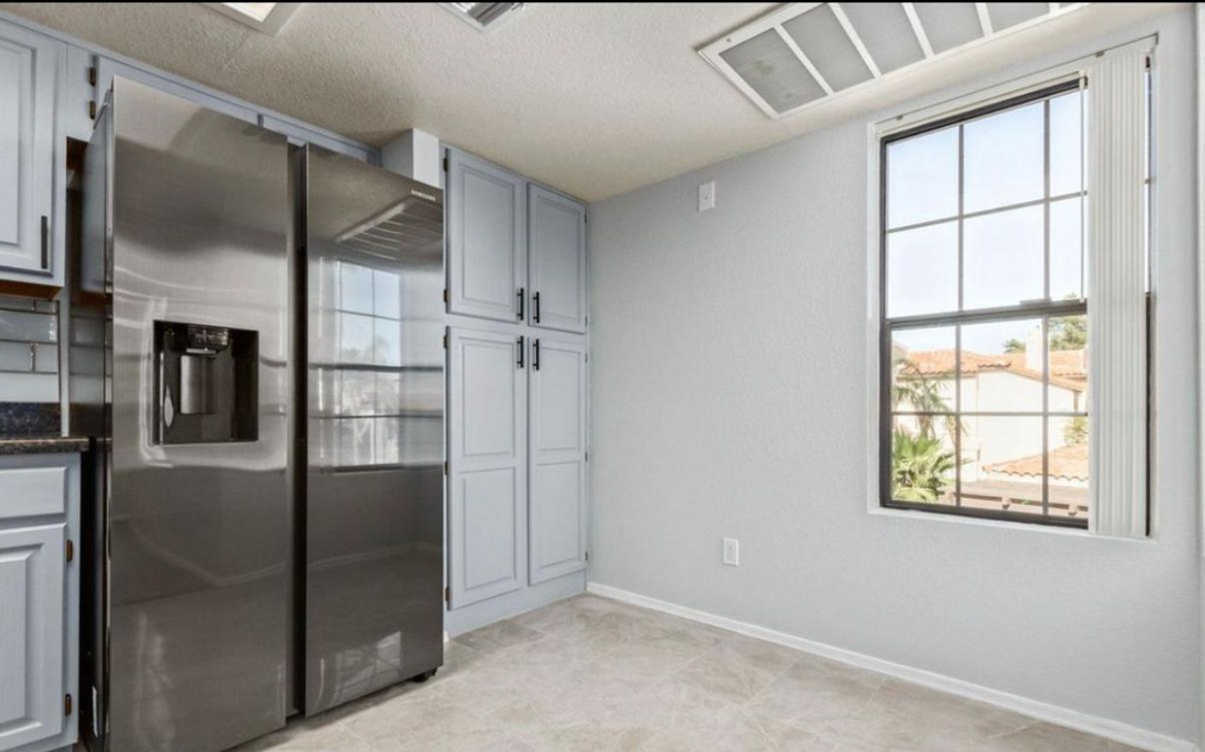 Building Photo - 9775 N 93rd Way