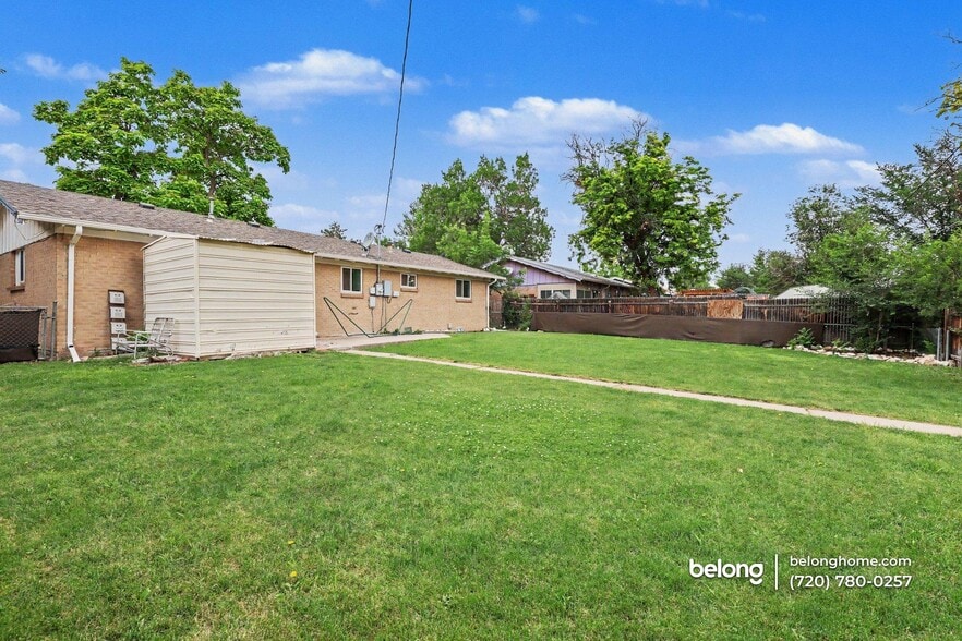 Building Photo - 5318 Flower Cir