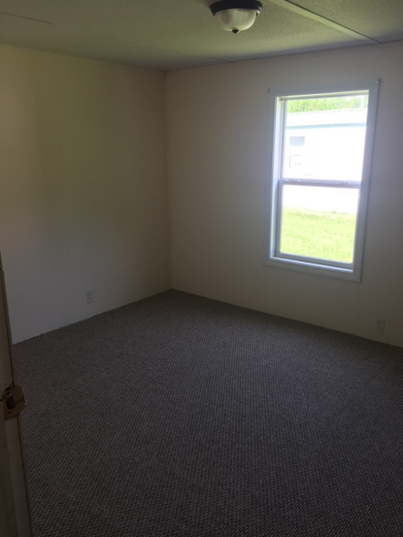 Building Photo - 22 Harriman Cove Rd