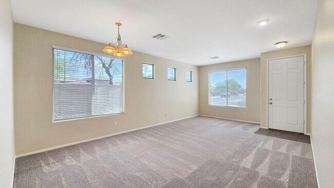 Building Photo - 13395 S 176th Ln