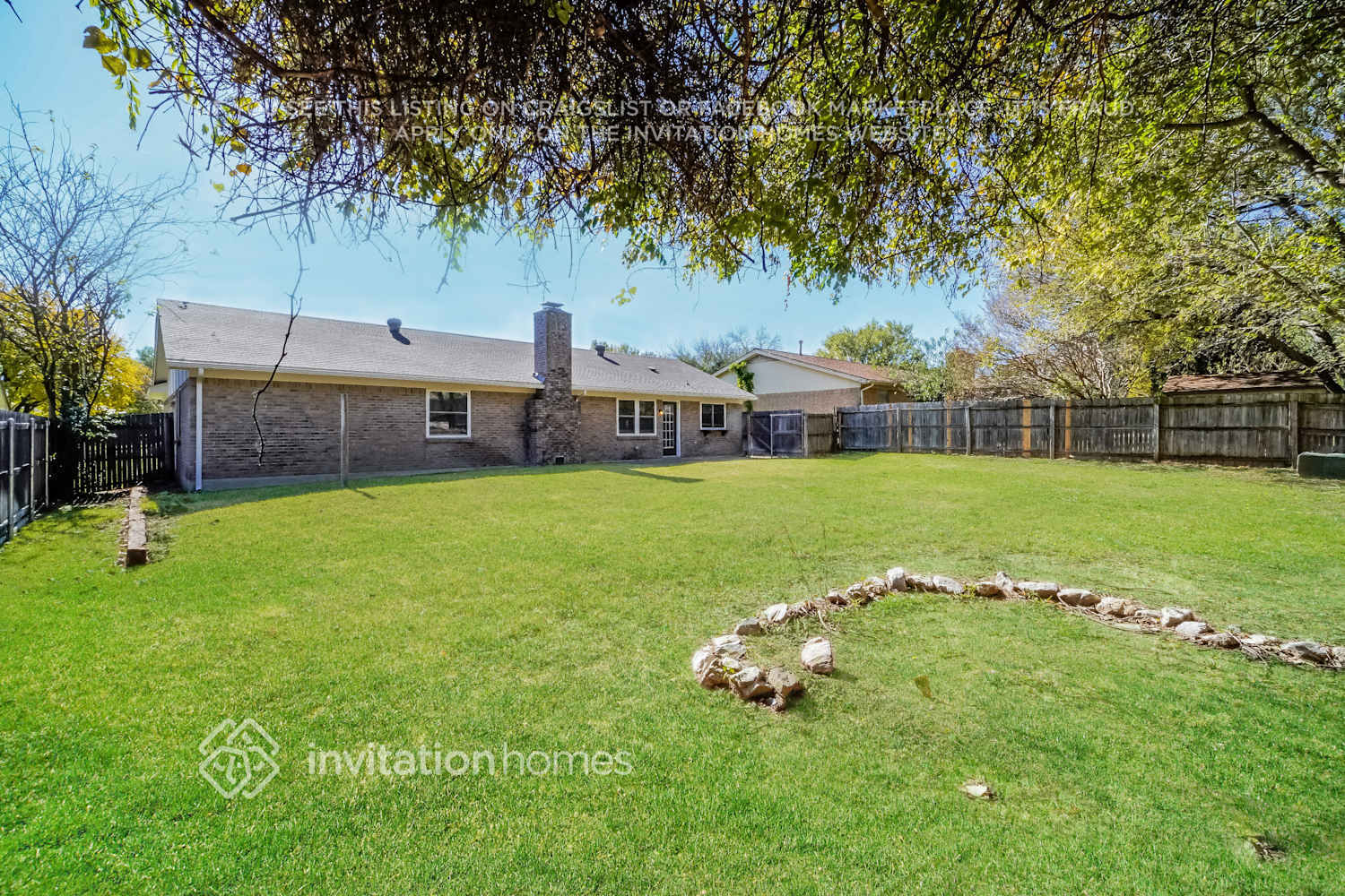 Building Photo - 8221 Pearl St