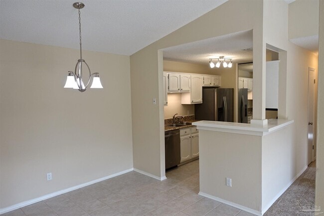 Building Photo - 2299 Scenic Hwy