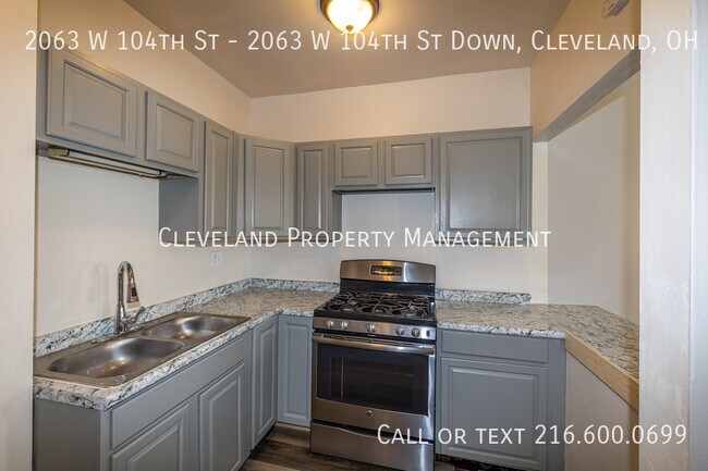 Building Photo - 2063 W 104th St