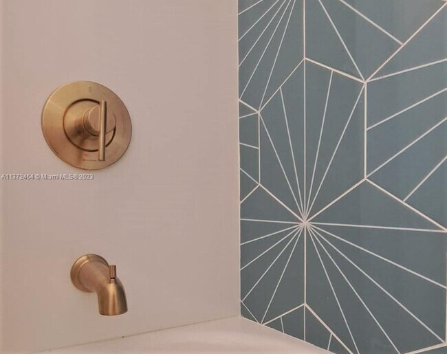 Building Photo - 1090 NW 100th Terrace