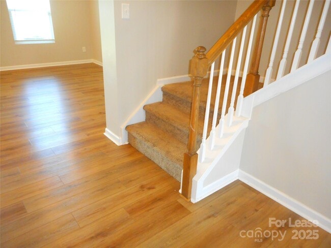 Building Photo - 5224 Maynard Hl Dr