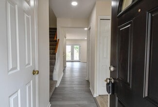 Building Photo - 10709 Gideon Ct