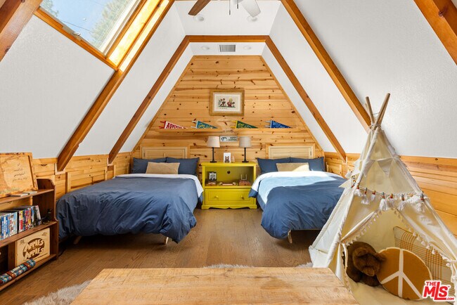 Building Photo - 959 Quail Rd