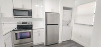 Building Photo - 9830 Nob Hill Ln