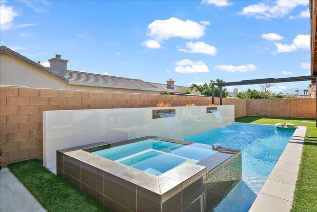 Building Photo - 47450 Manteca Ct
