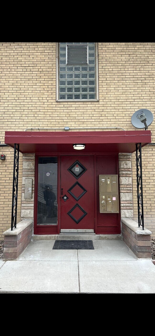 Building Photo - 13929 S Atlantic Ave