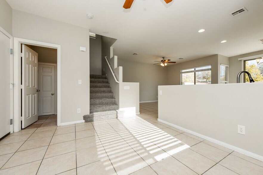 Building Photo - 9044 Watermelon Seed Ave