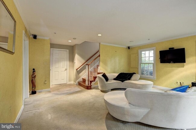 Building Photo - 1657 Colonial Hills Dr