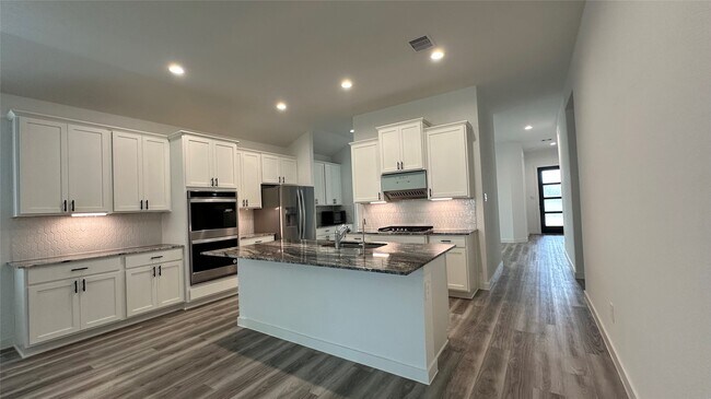 Building Photo - 2314 Cool Grns St