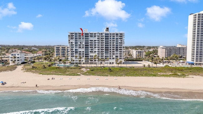 Building Photo - 3000 S Ocean Dr