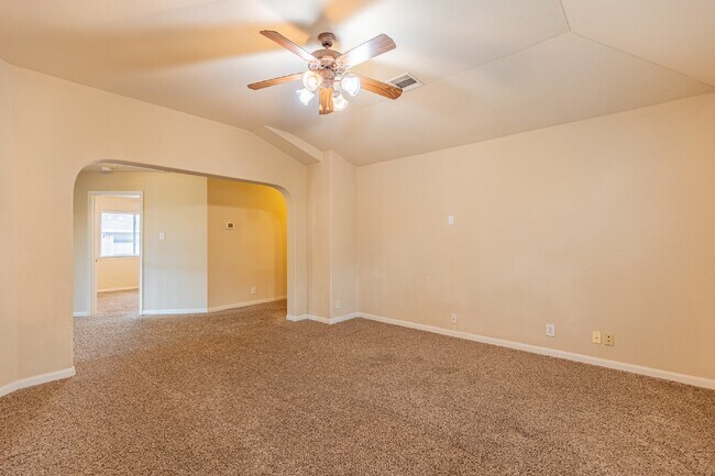 Building Photo - 630 Hookberry Trail