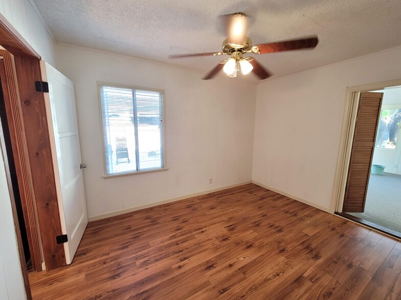 Rear Bedroom - 10740 Galvin St