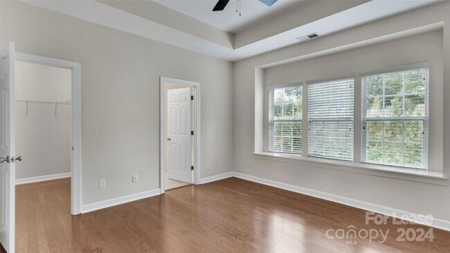 Building Photo - 11111 Ascoli Pl