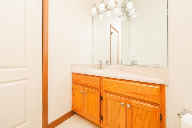 Building Photo - 407 Cinnamon Teal Loop